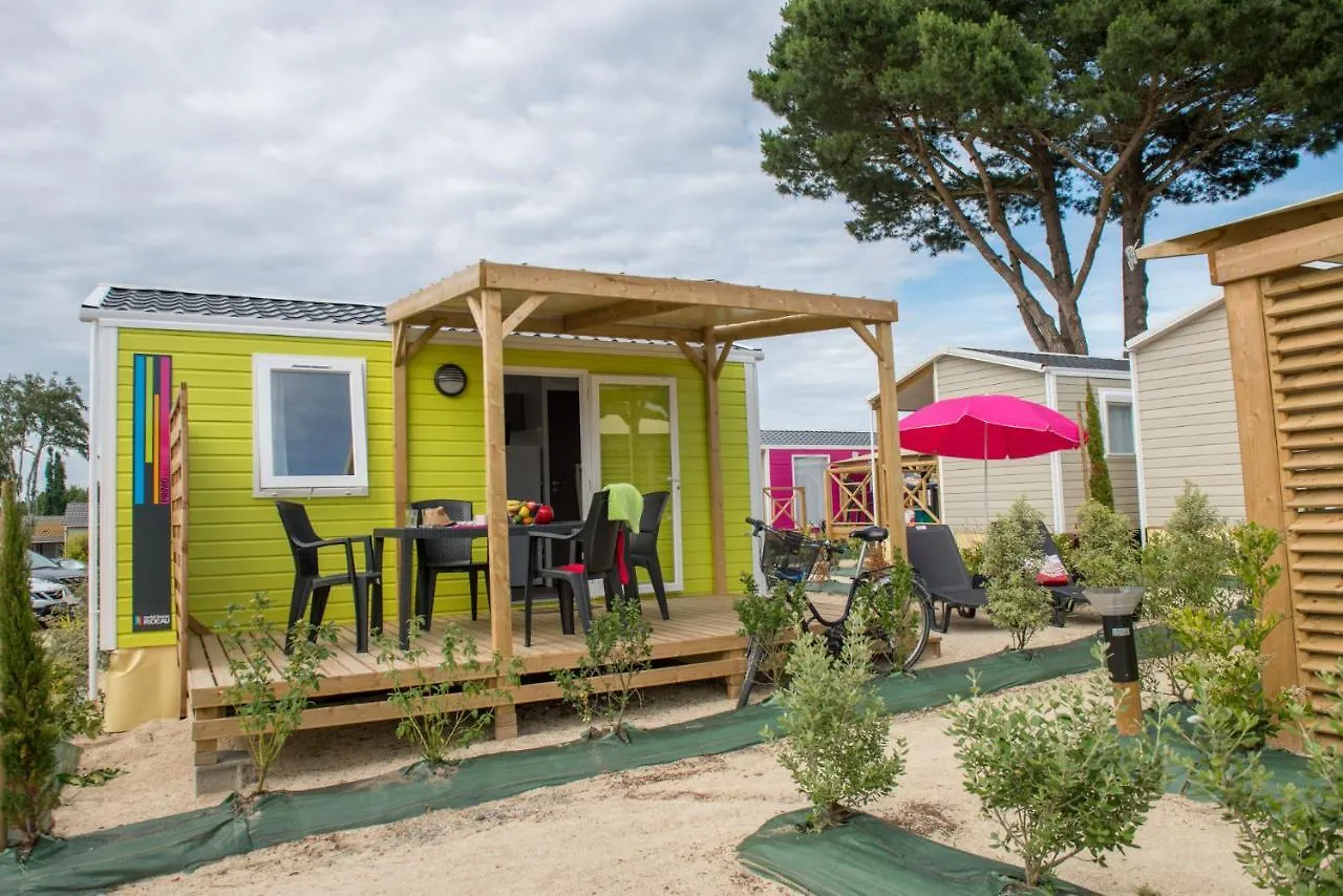 Camping Emeraude Saint-Briac-sur-Mer 4*,