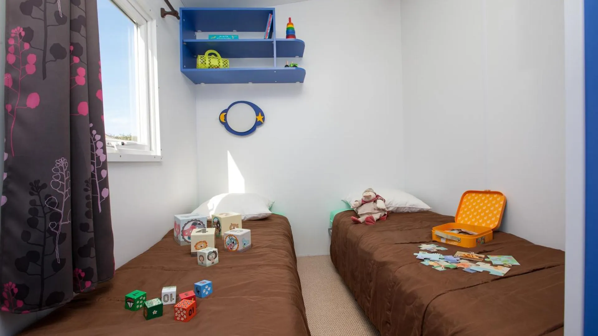 ****  Camping Emeraude Saint-Briac-sur-Mer France